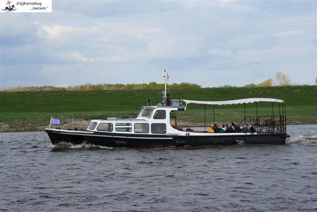 Tagesausflugschiff, Zone 3 (ehemaliges Schlepp- und Bereisungsschiff)