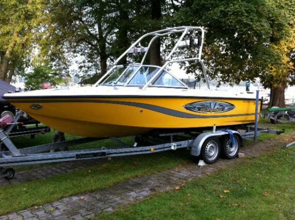 CORRECT CRAFT SUPER AIR NAUTIQUE 210 TEAM EDIT mit Trailer+Plane – Bild 6