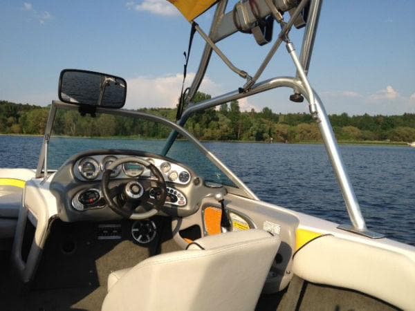 CORRECT CRAFT SUPER AIR NAUTIQUE 210 TEAM EDIT mit Trailer+Plane – Bild 4
