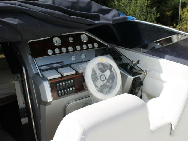 Sunseeker Tomahawk 37 – Bild 8