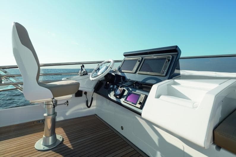 Azimut 77s – Bild 4