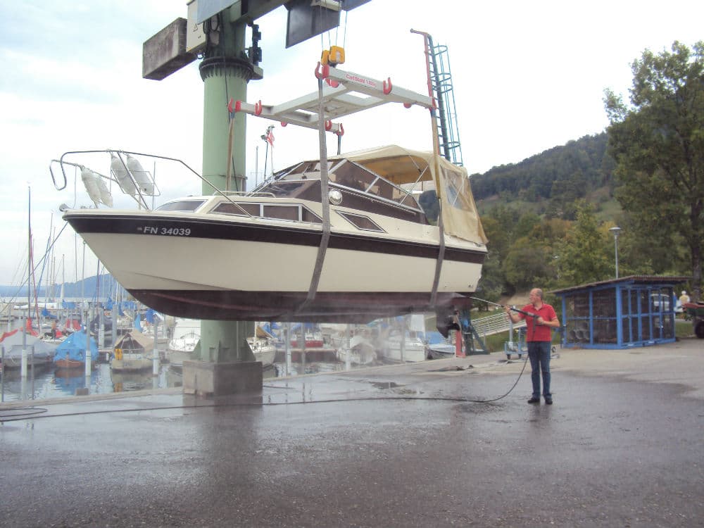 Fairline Holiday
