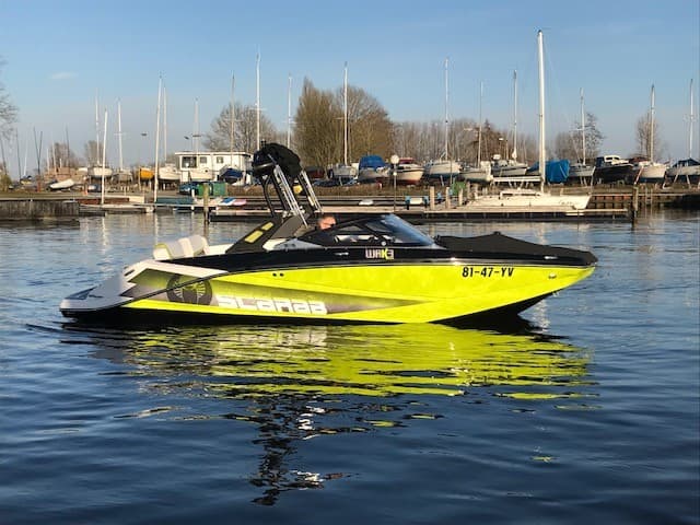 Scarab 215 Impulse Wake Edition
