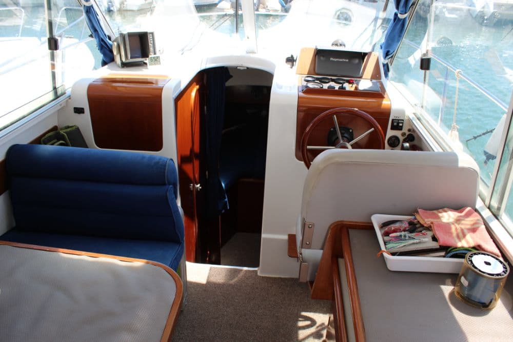 Beneteau Antares 760 – Bild 3