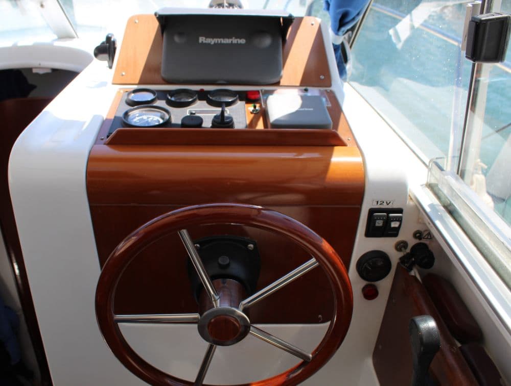 Beneteau Antares 760 – Bild 8