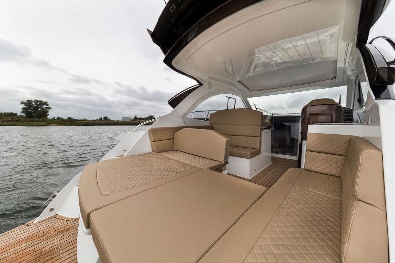 GALEON 335 HTS 2018 Diesel – Bild 7