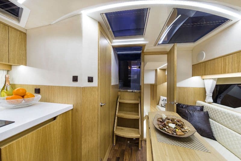 GALEON 335 HTS 2018 Diesel – Bild 6