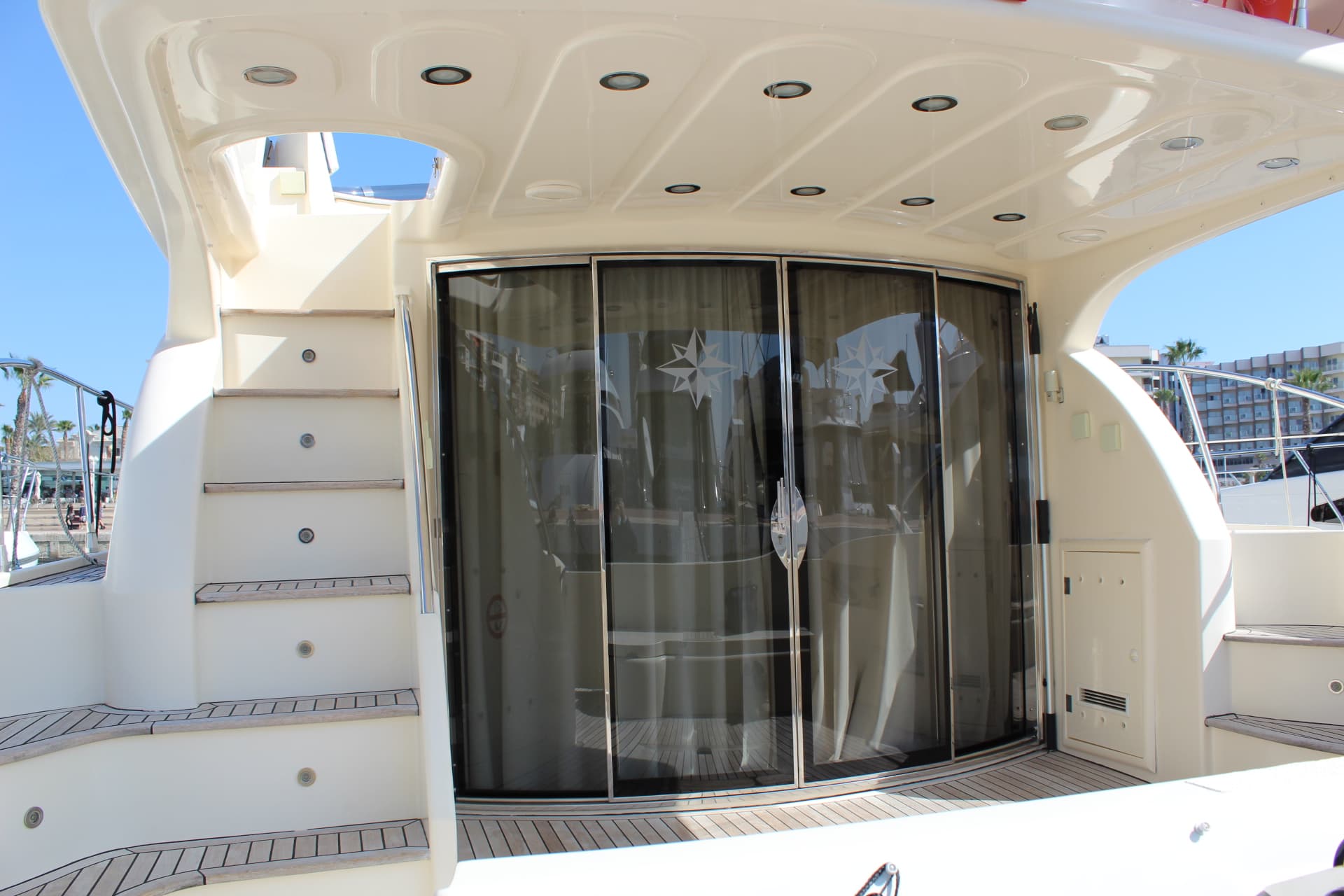 ASTONDOA 54 GLX – Bild 3
