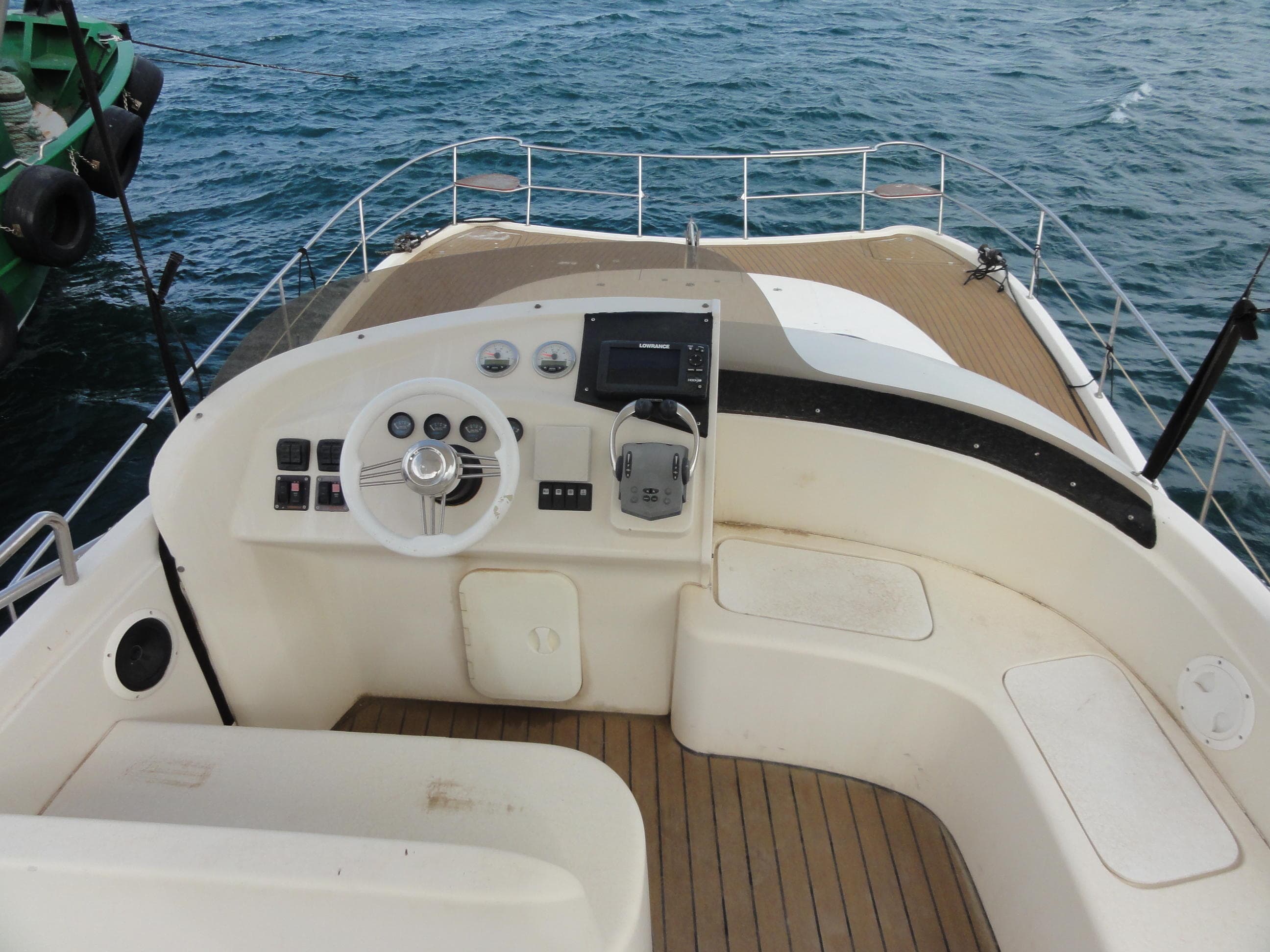FLASH CATAMARAN 43 – Bild 7