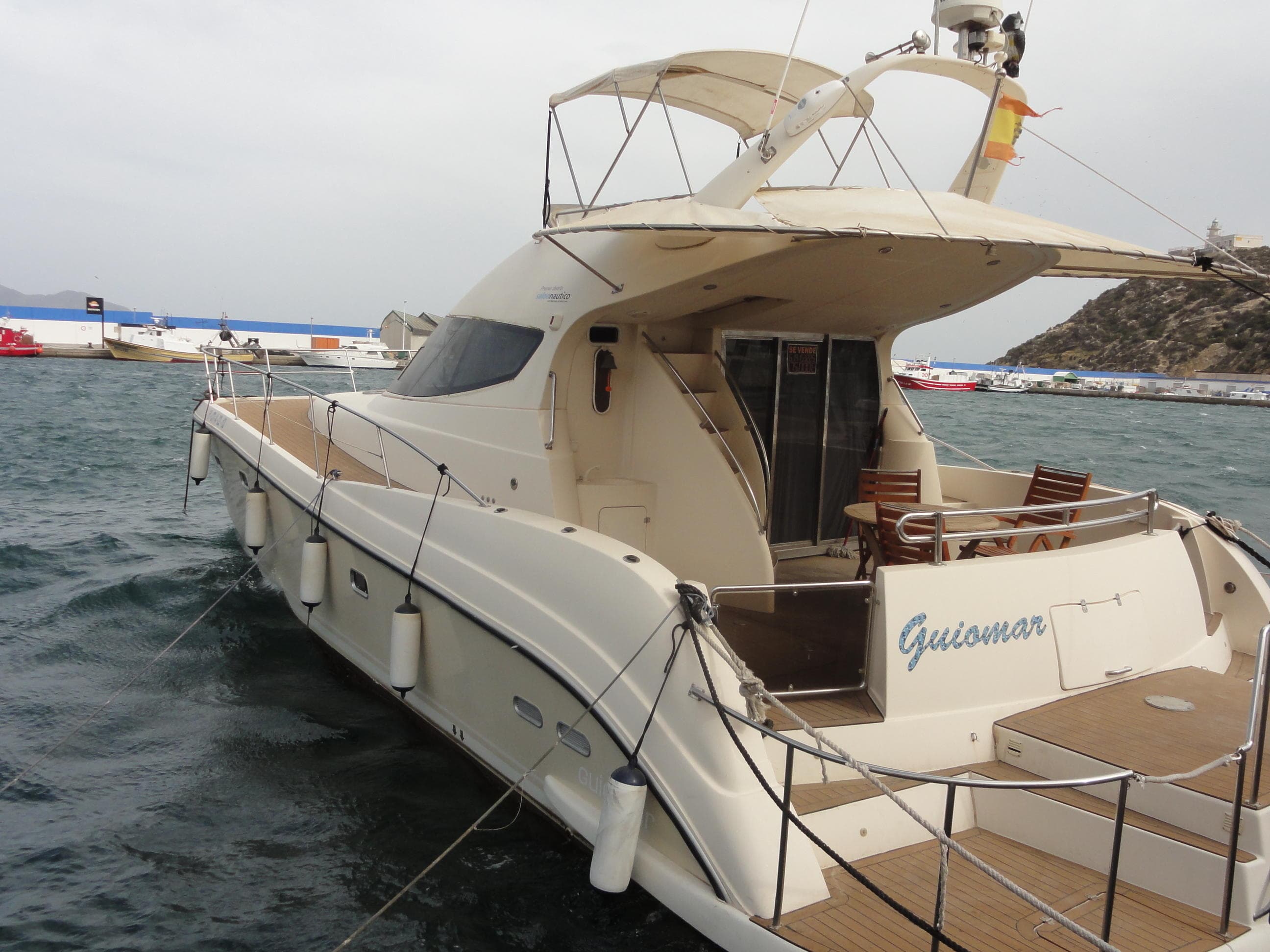 FLASH CATAMARAN 43