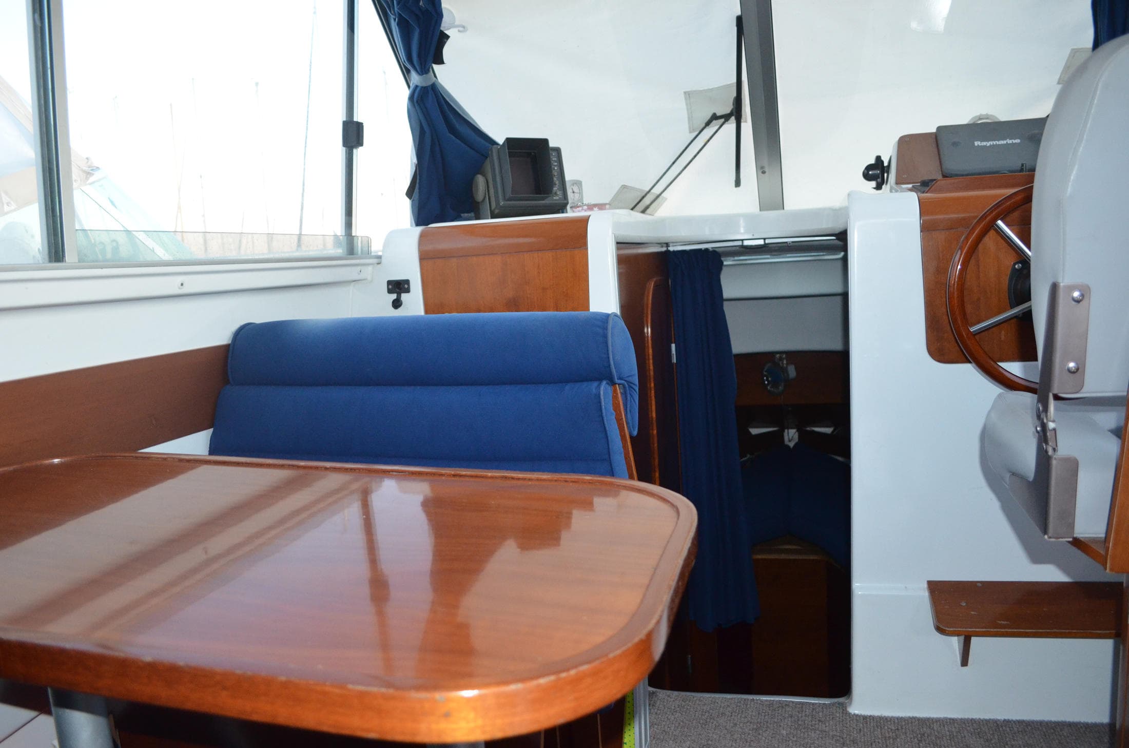 Beneteau Antares 760 – Bild 11
