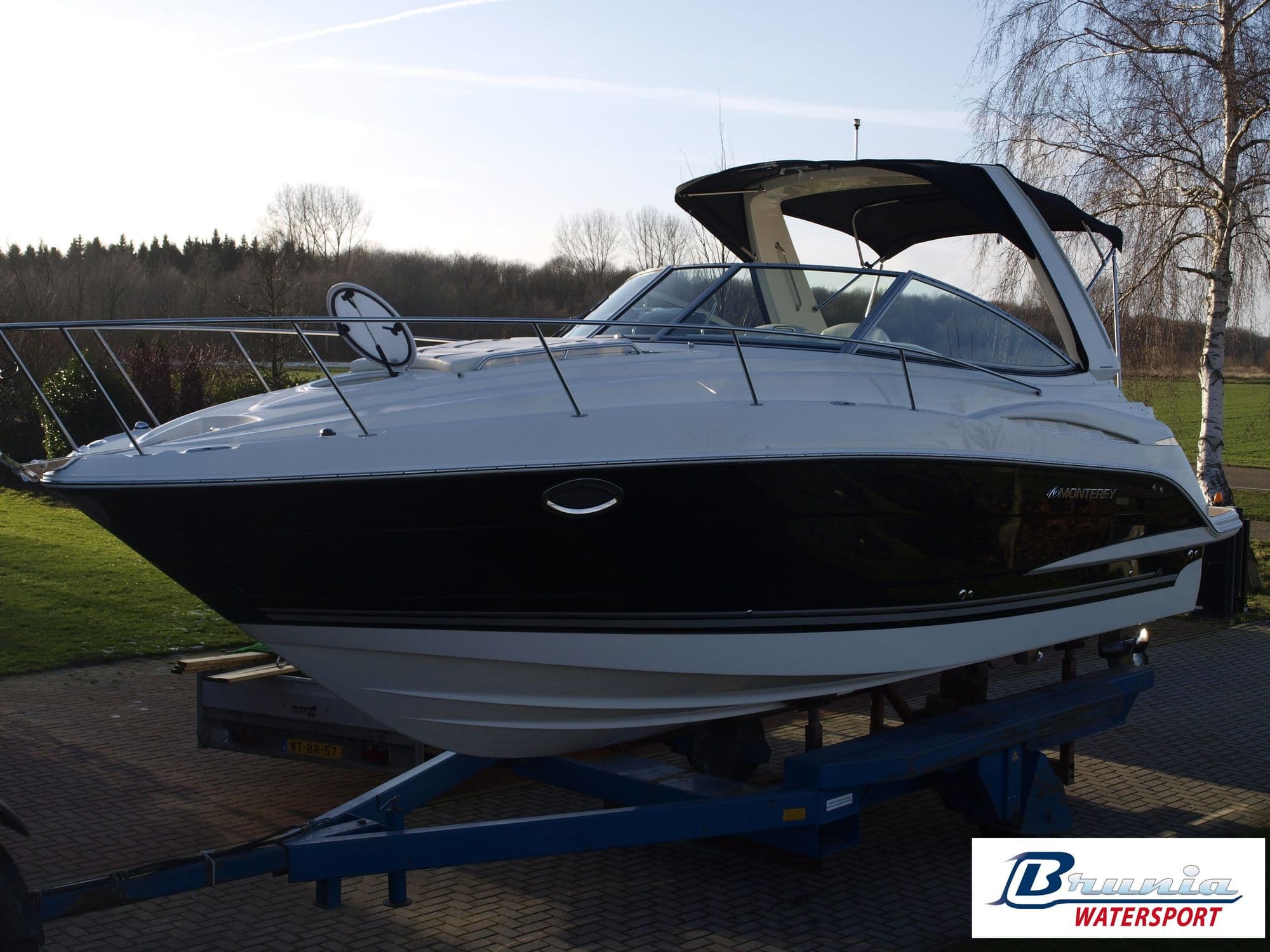 Monterey 290 - 315 SCR – Bild 3