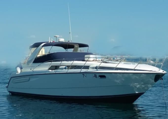 BAYLINER AVANTI 4080 EXPRESS