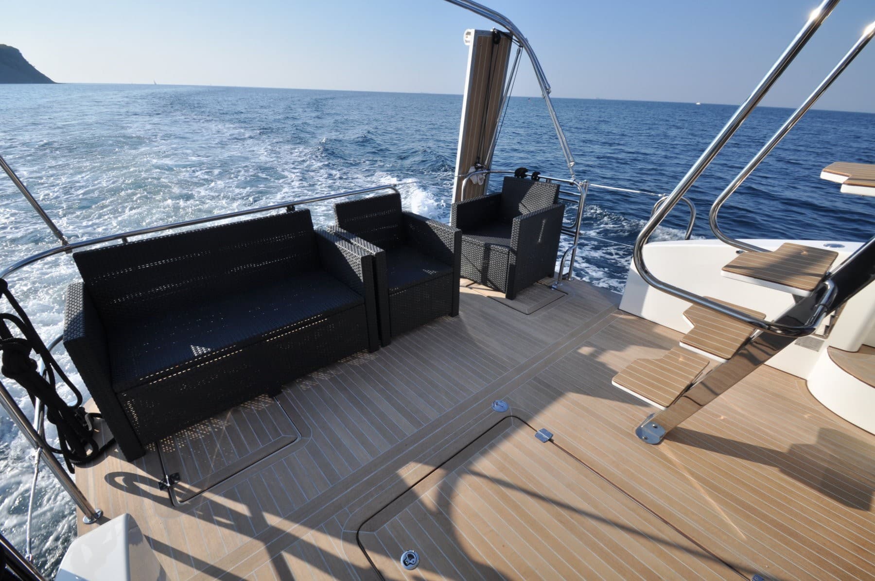Cobra Yachts Futura 40 Charter – Bild 4