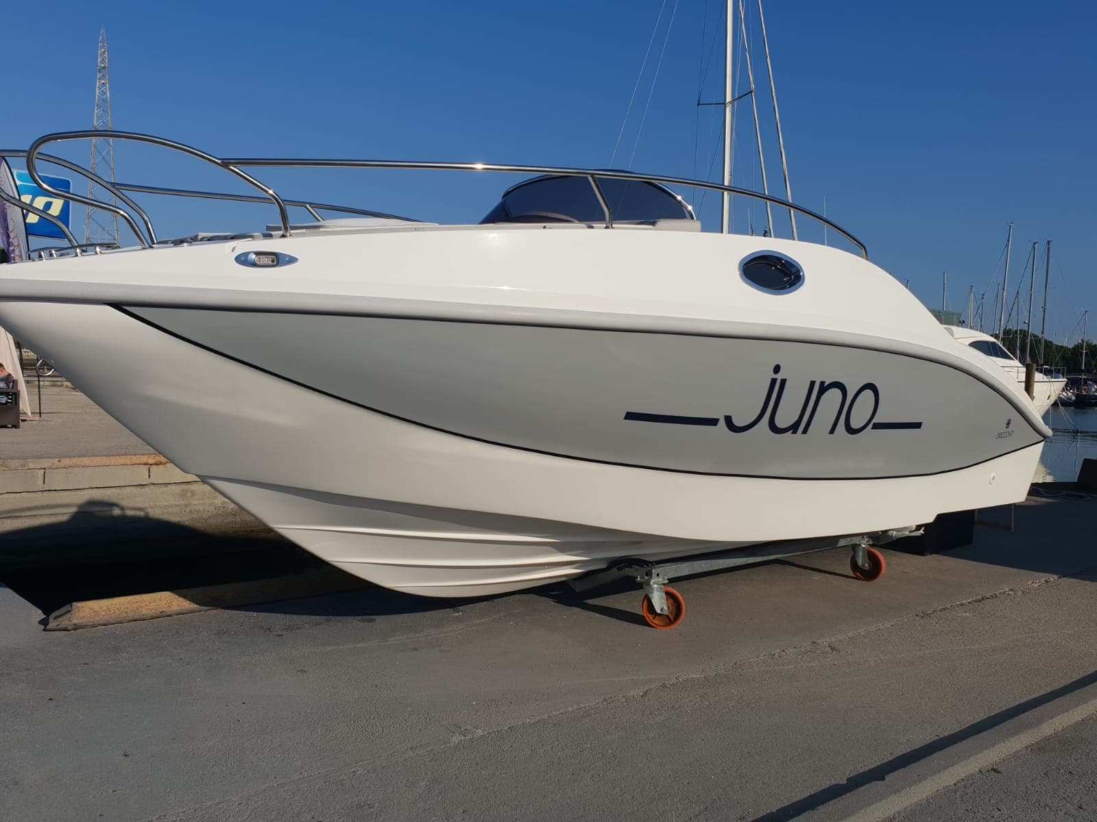 Orizzonti Juno 590 – Bild 2