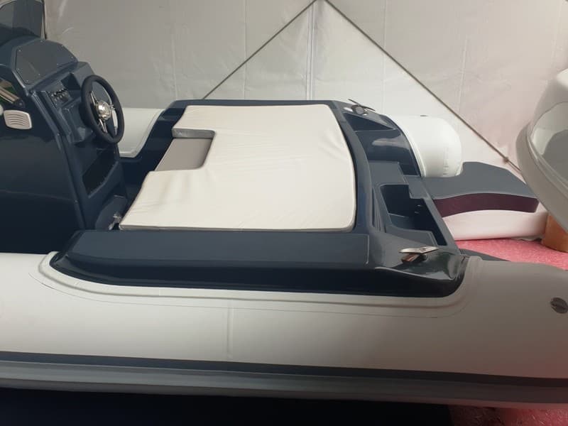 Trimarchi 580 Rib – Bild 4
