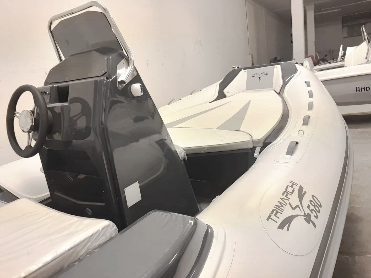 Trimarchi 580 Rib – Bild 11