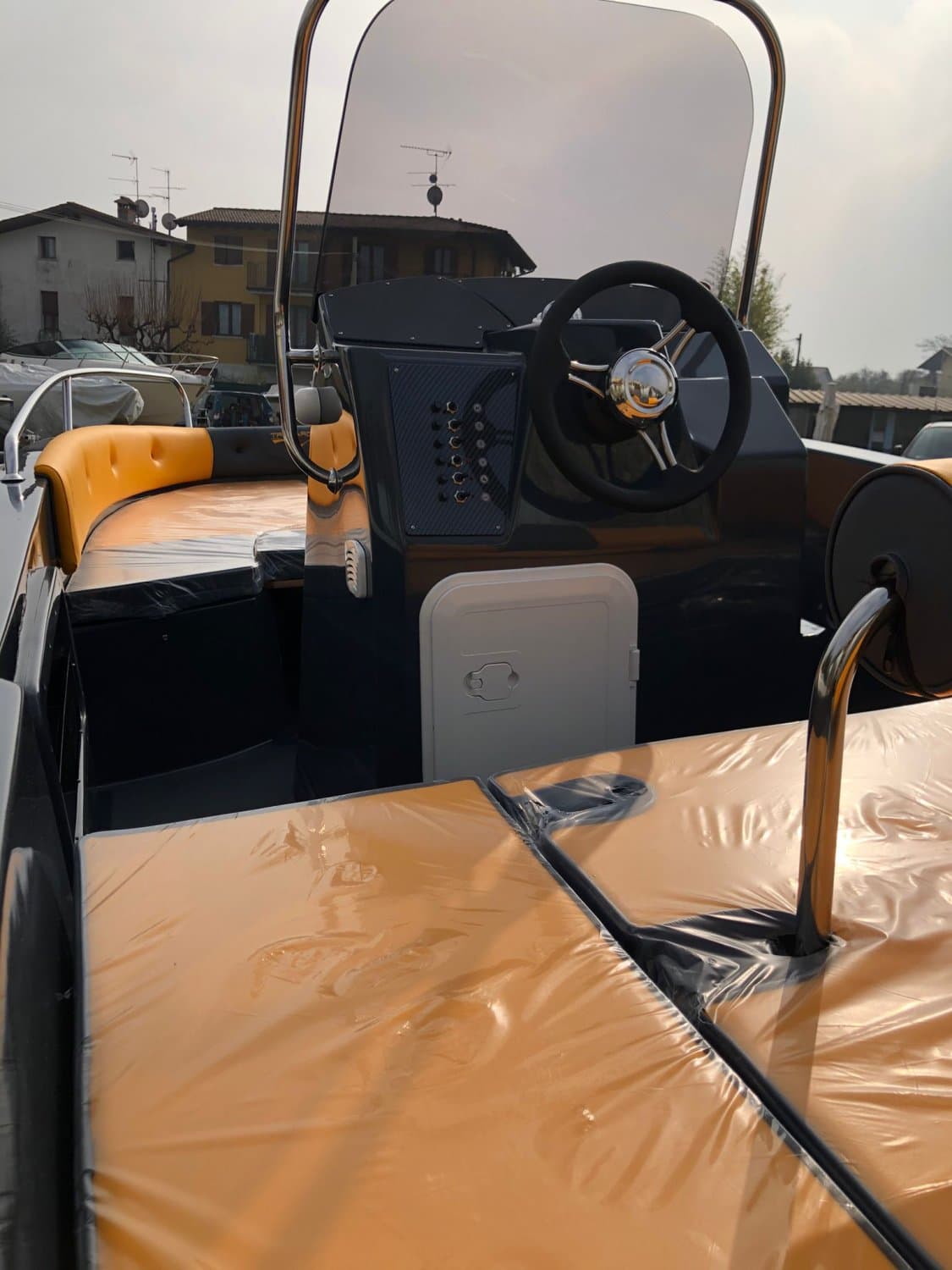 Trimarchi 57 S - Anthrazit (Neu) – Bild 11