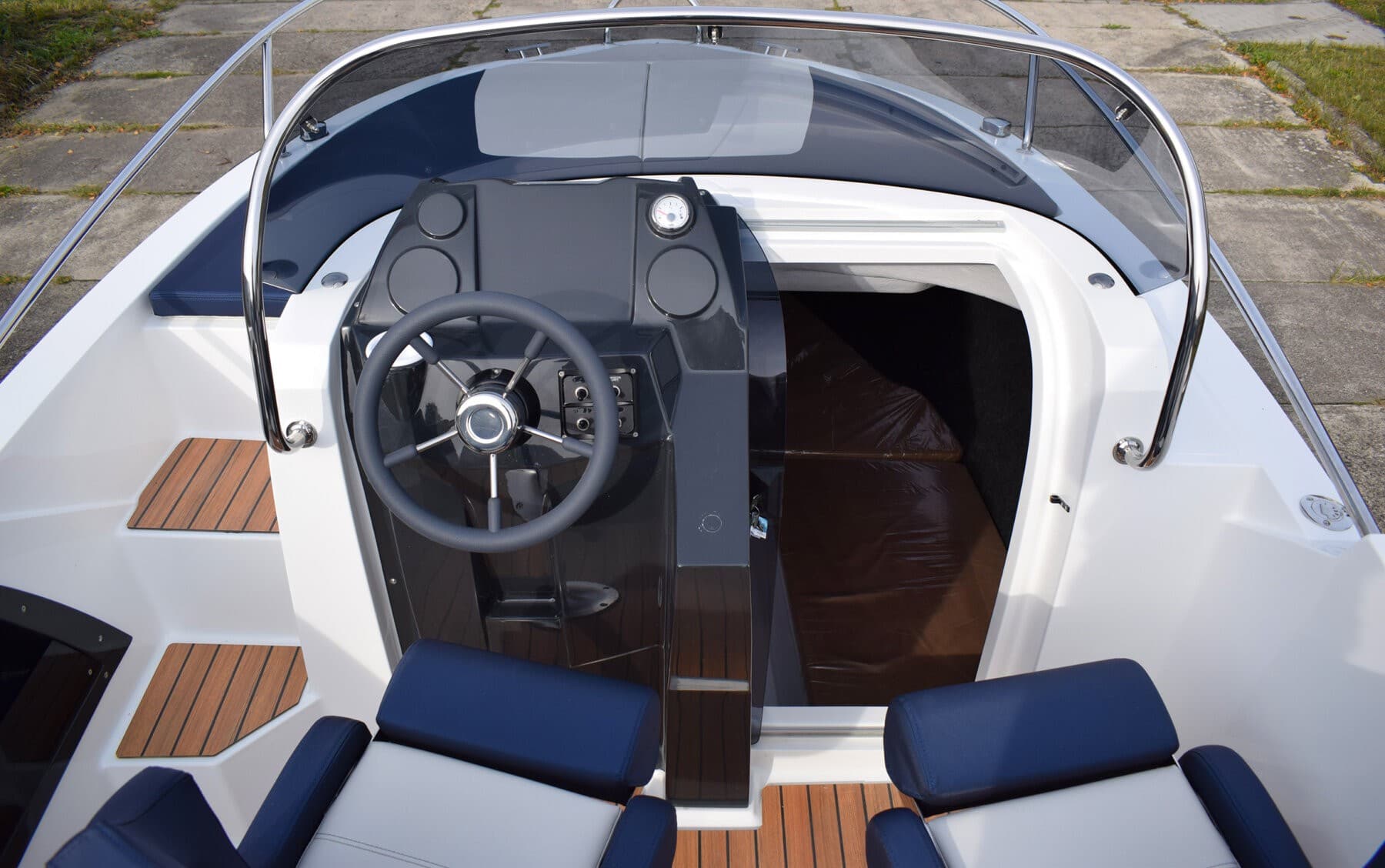 Aurelia 545 Sundeck – Bild 6