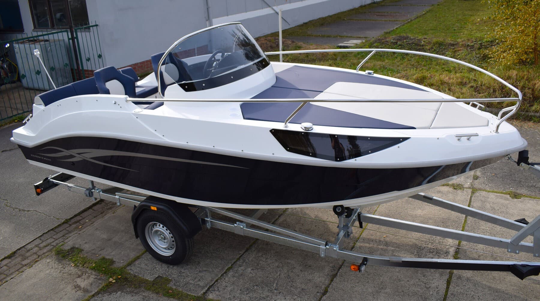 Aurelia 545 Sundeck – Bild 7