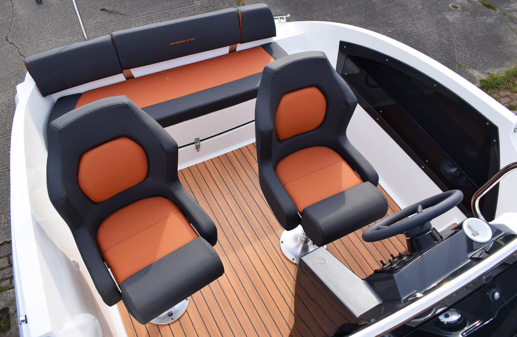 Aurelia 545 Sundeck – Bild 12