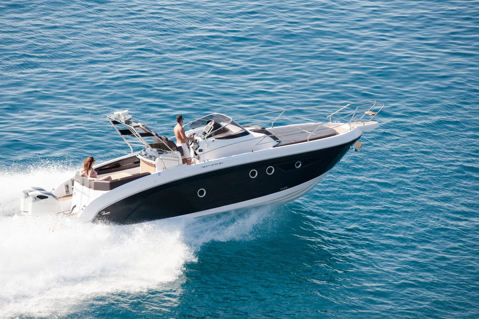 Ranieri Next 370 SH (New)