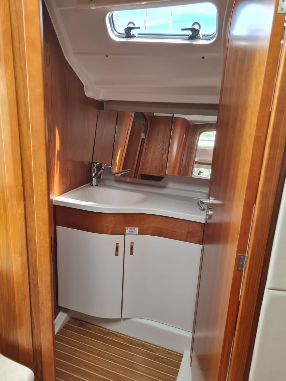 Dehler 38 SQ +neu, sofort verfügbar+ – Bild 6