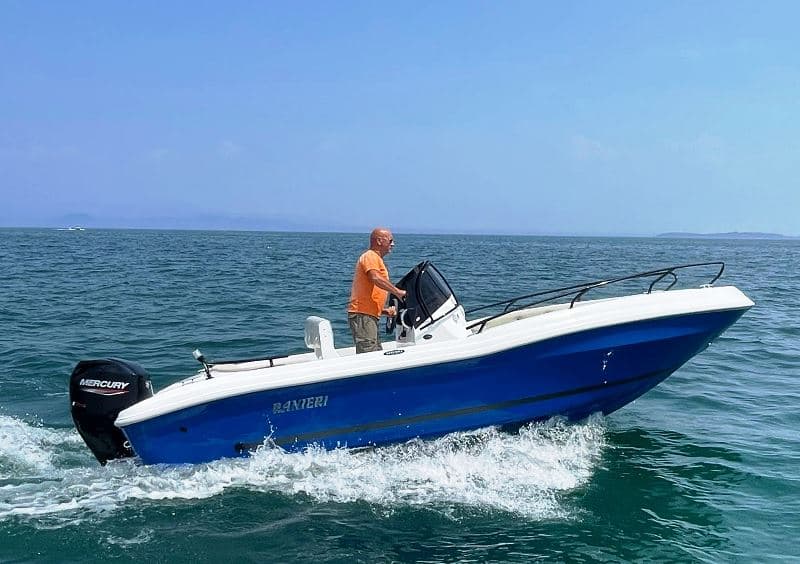 Ranieri Azzurra + SUZUKI DF 40 ARI - PROMO