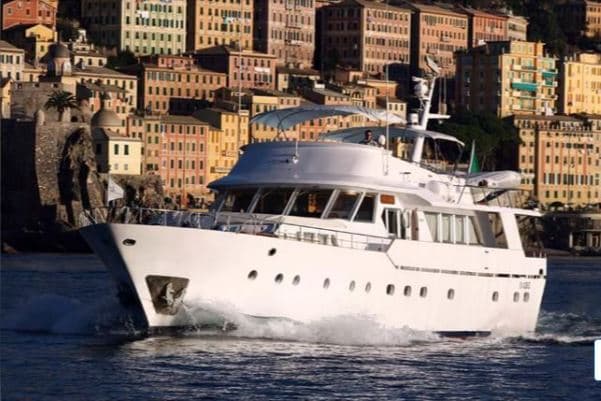 Benetti 27 MT