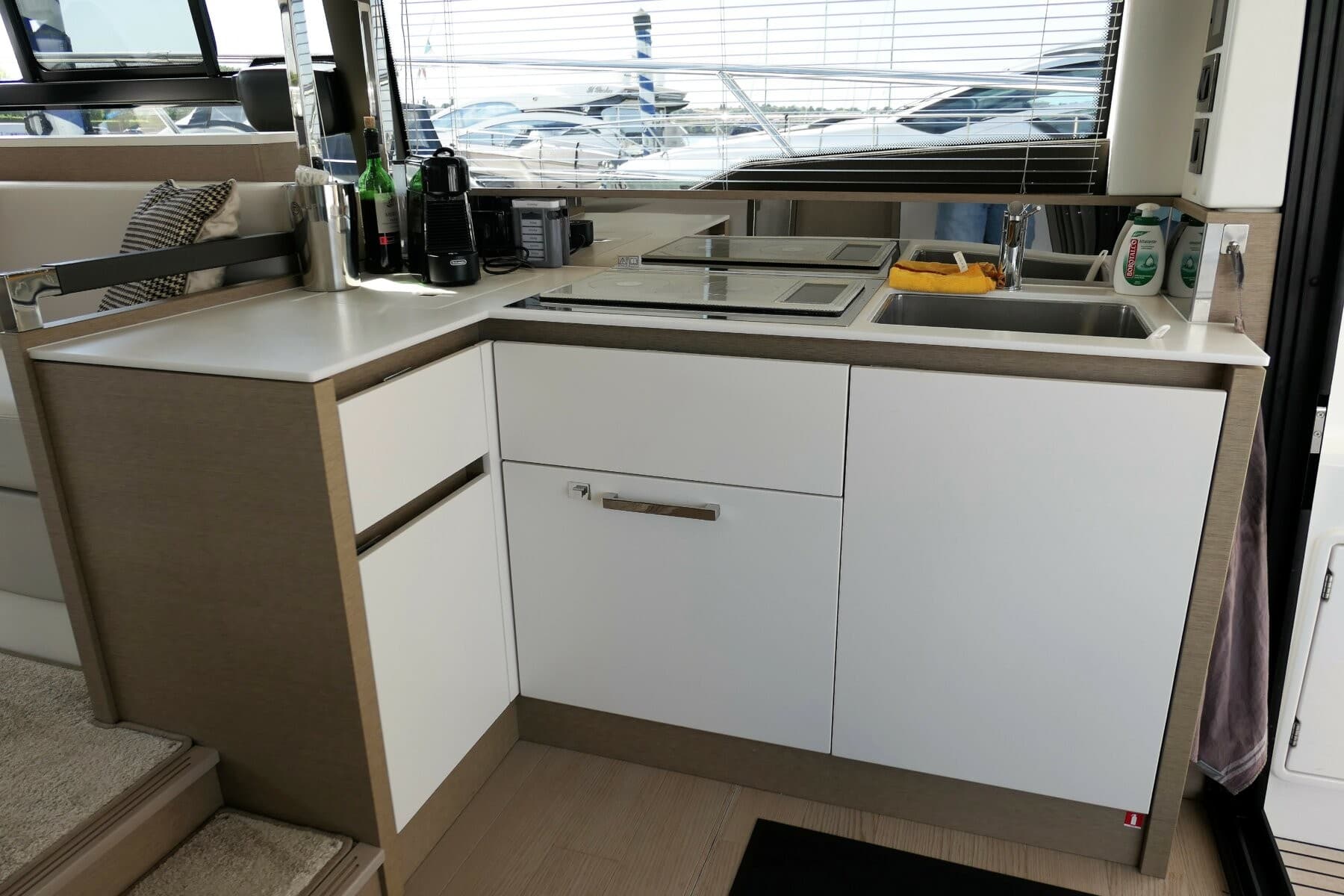 Prestige 460 Fly – Bild 8