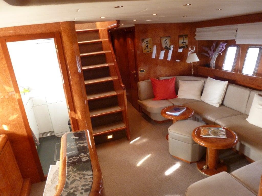 Overmarine mangusta 72 Open – Bild 5