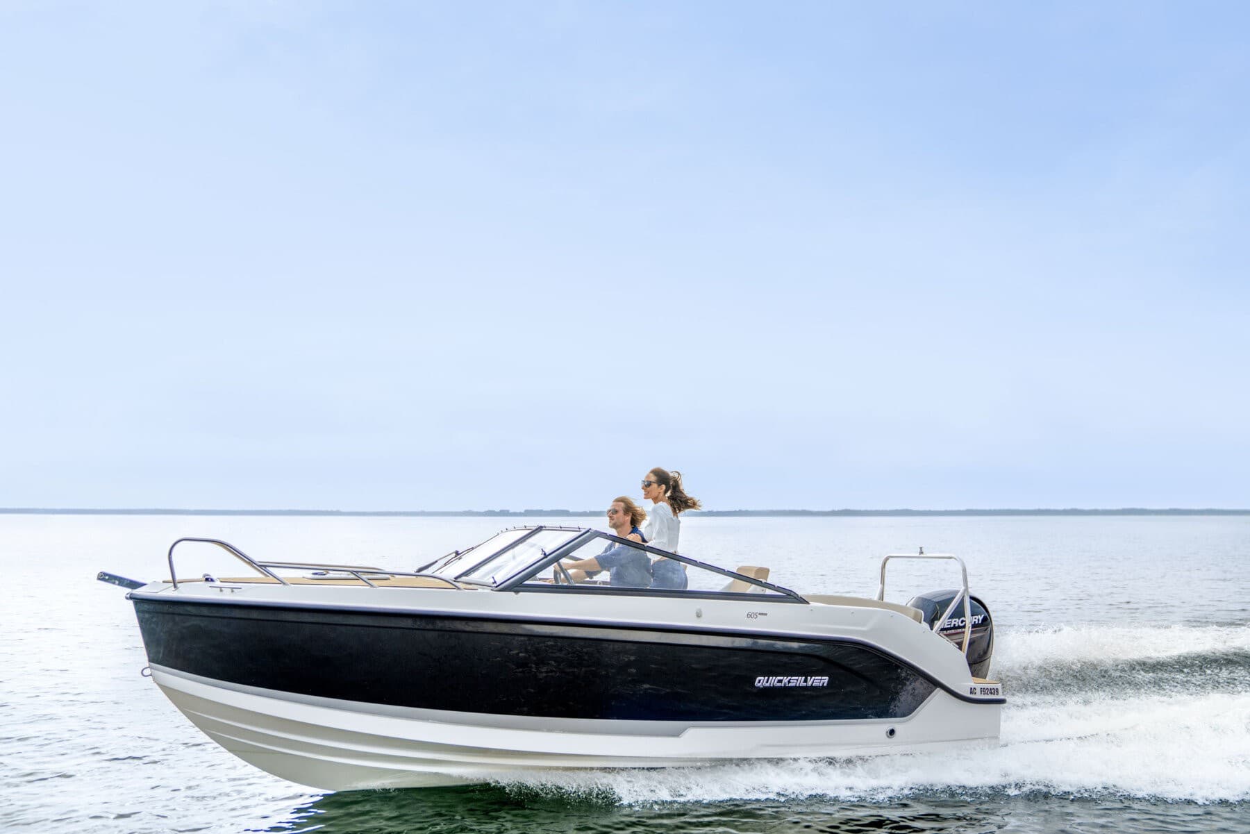 Quicksilver Activ 605 Sundeck inkl. 115PS Mercury