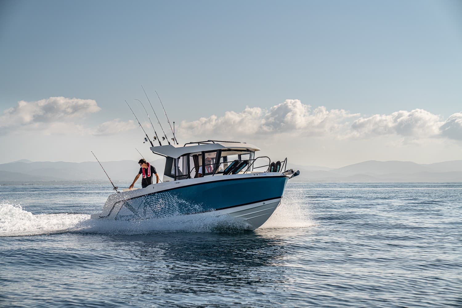 Quicksilver 705 Pilothouse inkl. 175PS Mercury