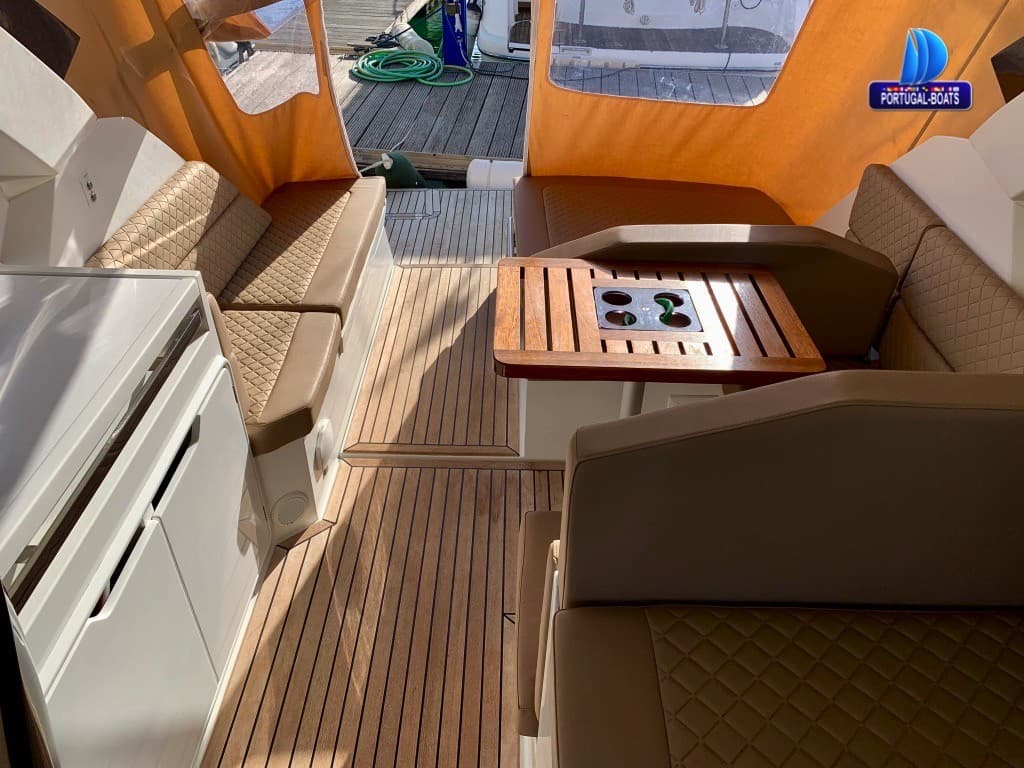 Galeon 335 HT – Bild 8