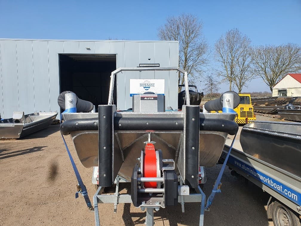 ALUVA 550 Tender - Neues Aluminium-Vergnügungsboot mit 150 HP Yamaha – Bild 7