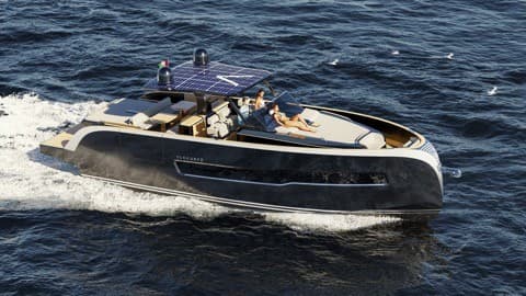 Elegance Yachts E 44 V