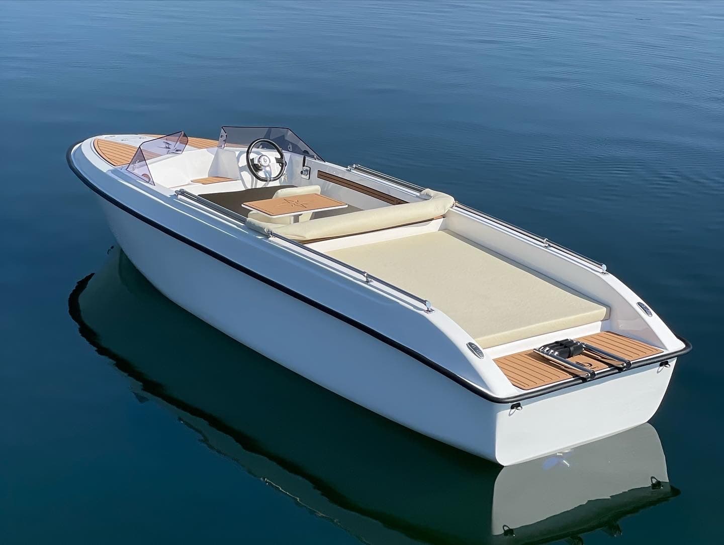 Leines Boote Leines 560 Comfort 2,2 kw – Bild 3