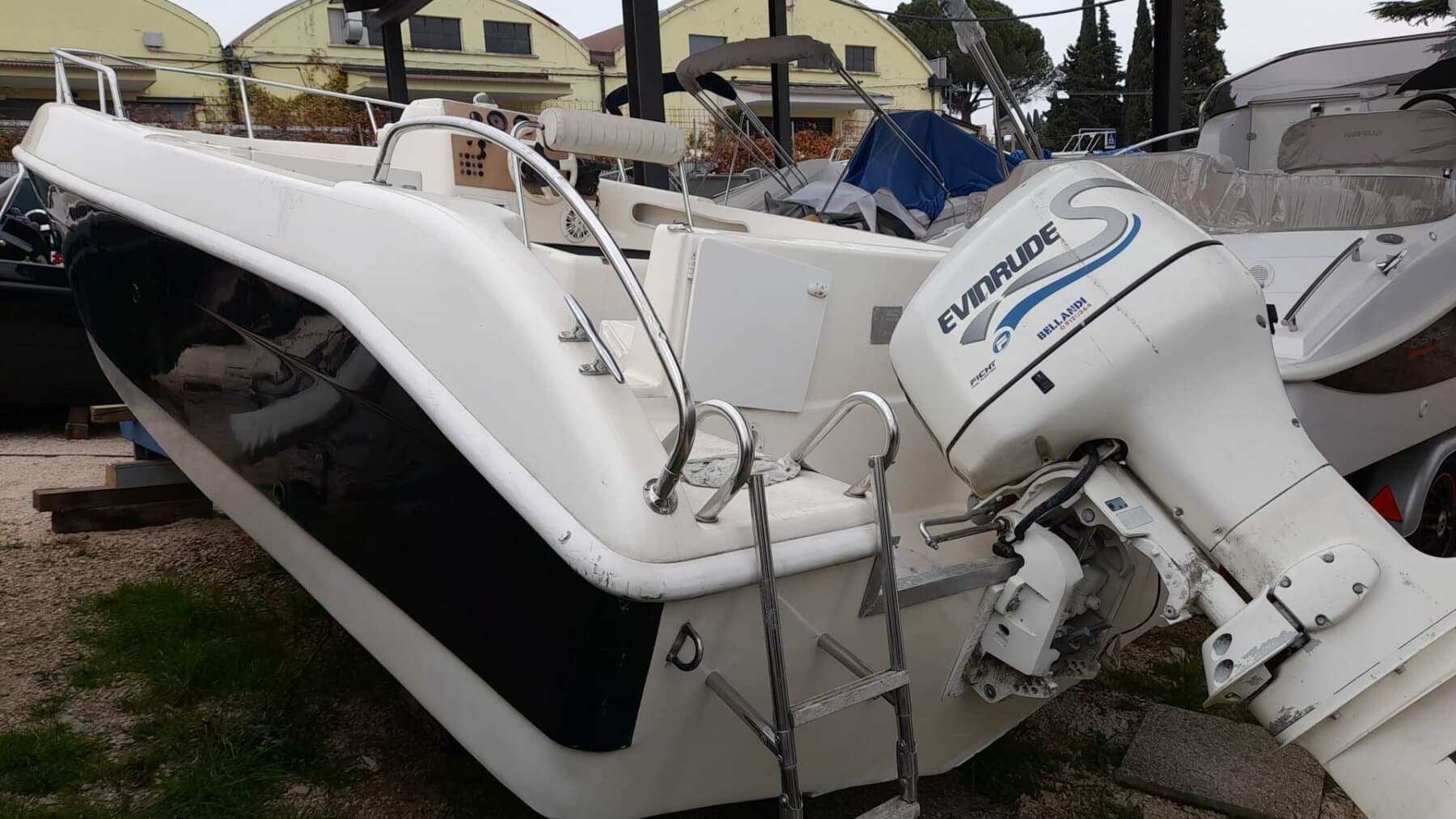 MARINELLO 22 OPEN POLLINI NAUTICA MONIGA DEL GARDA – Bild 3