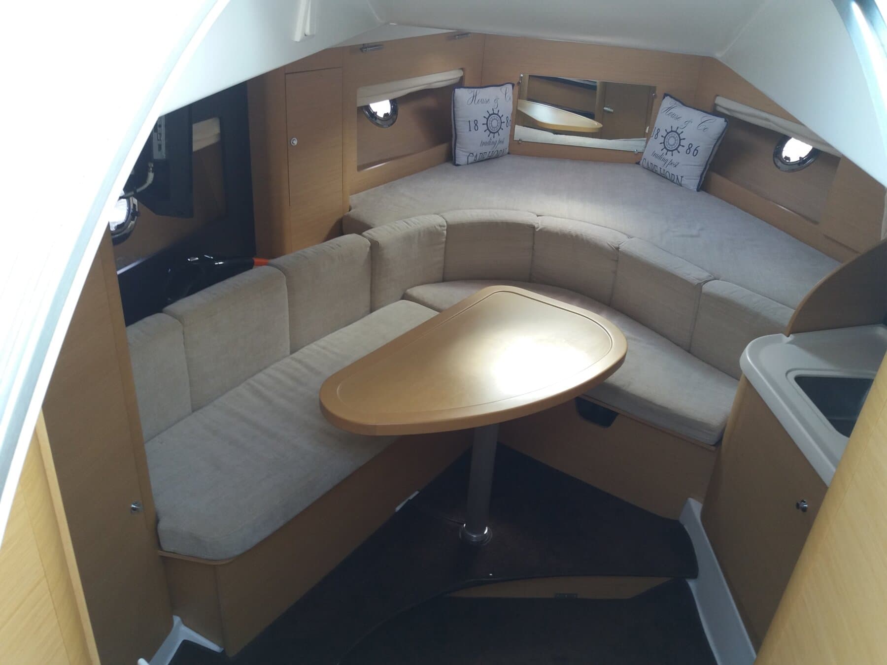 Beneteau Monte Carlo – Bild 4