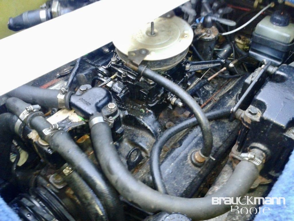 Cruisers Baron 222 inklusive Trailer – Bild 7
