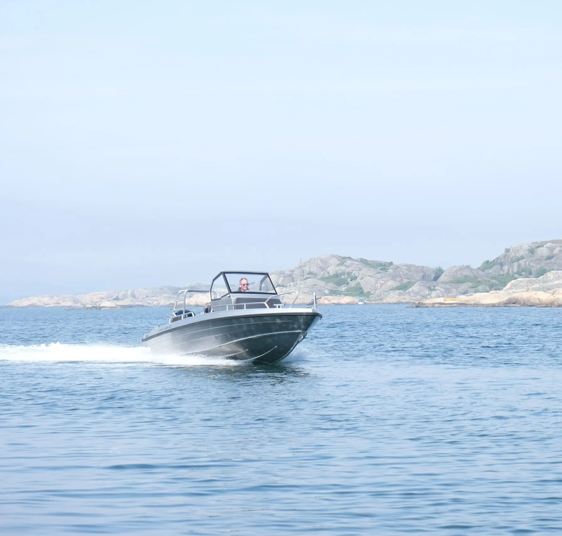 UMS 585 CC Das Aluminium Sportboot für Profis! – Bild 2