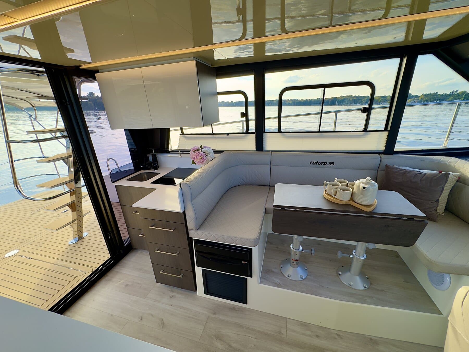 Cobra Yachts Futura 36 Flybridge SOFORT VERFÜGBAR 9/2023 – Bild 5