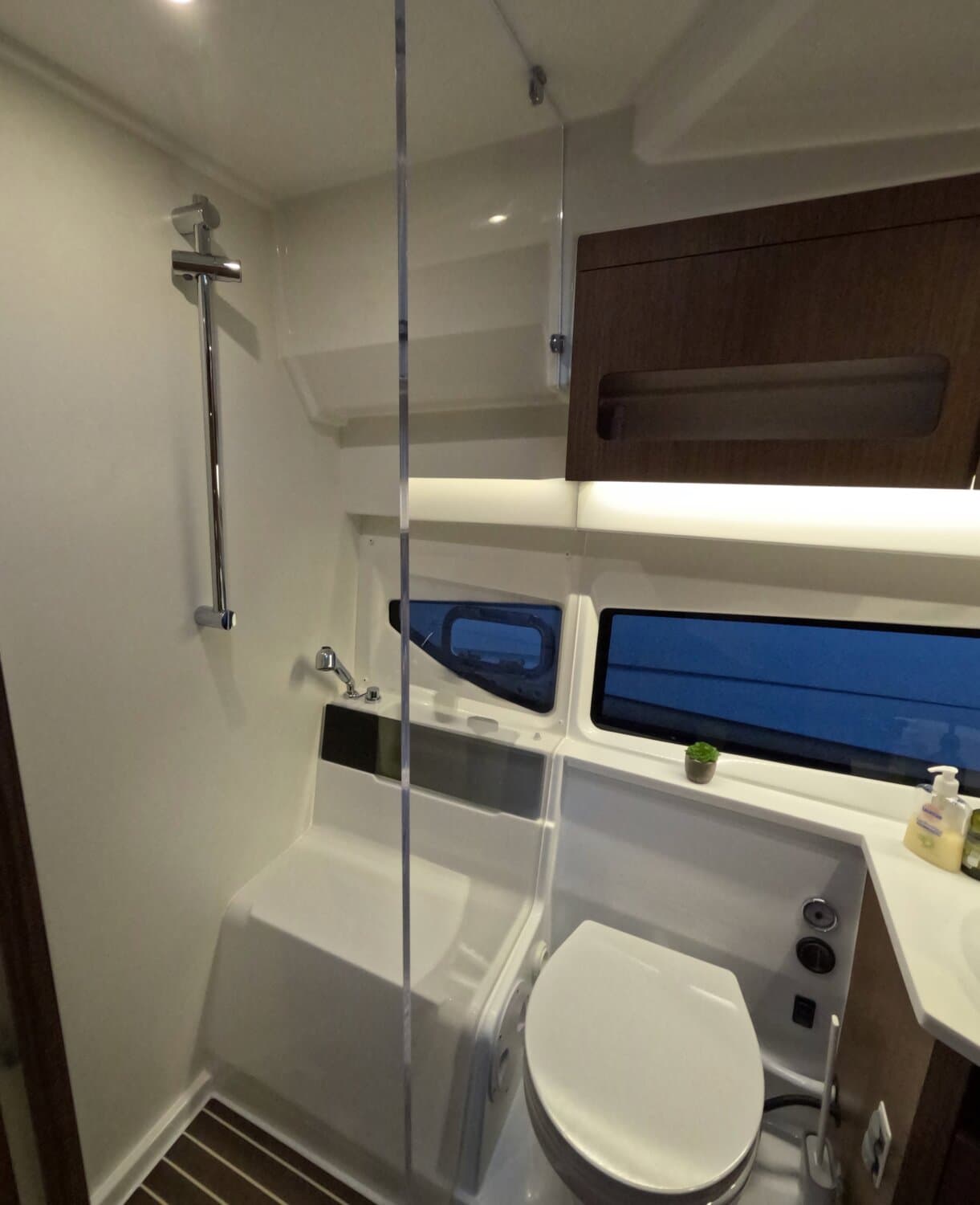 Beneteau Antares 11 Fly OB – Bild 11