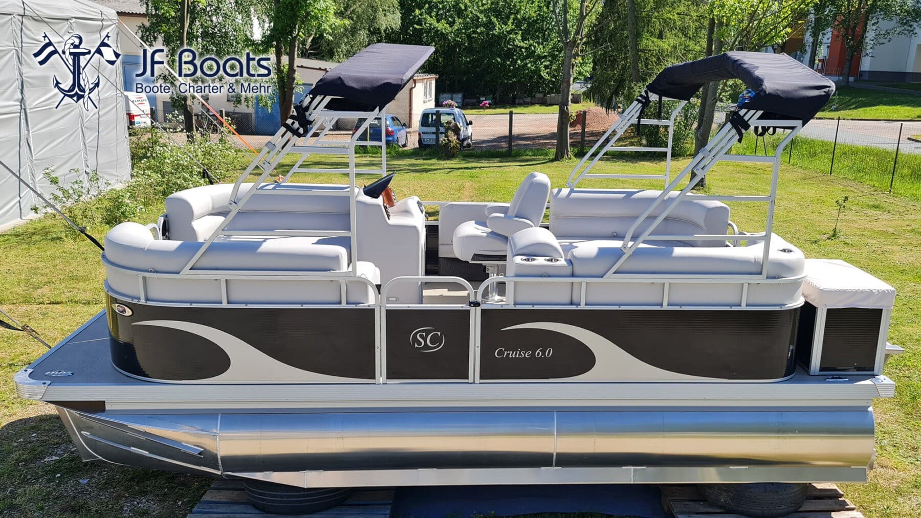 JF Boats SC6 Ponton Boot Pontoon Boot Partyboot – Außen Black, innen Light Grey – Bild 4