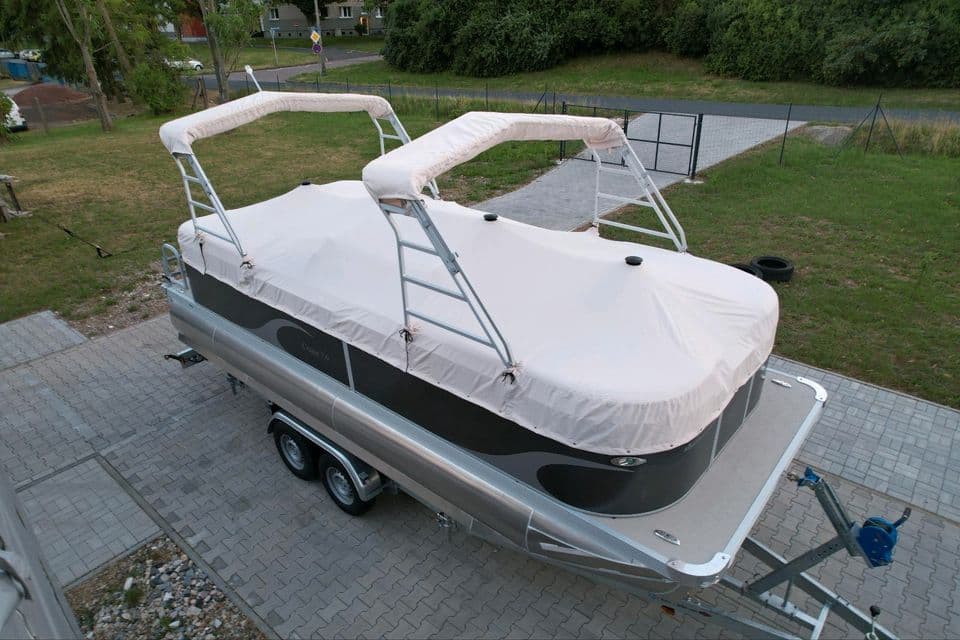 JF Boats SC7 Ponton Boot Pontoon Boot Partyboot - Außen Anthrazit, innen Creme – Bild 11