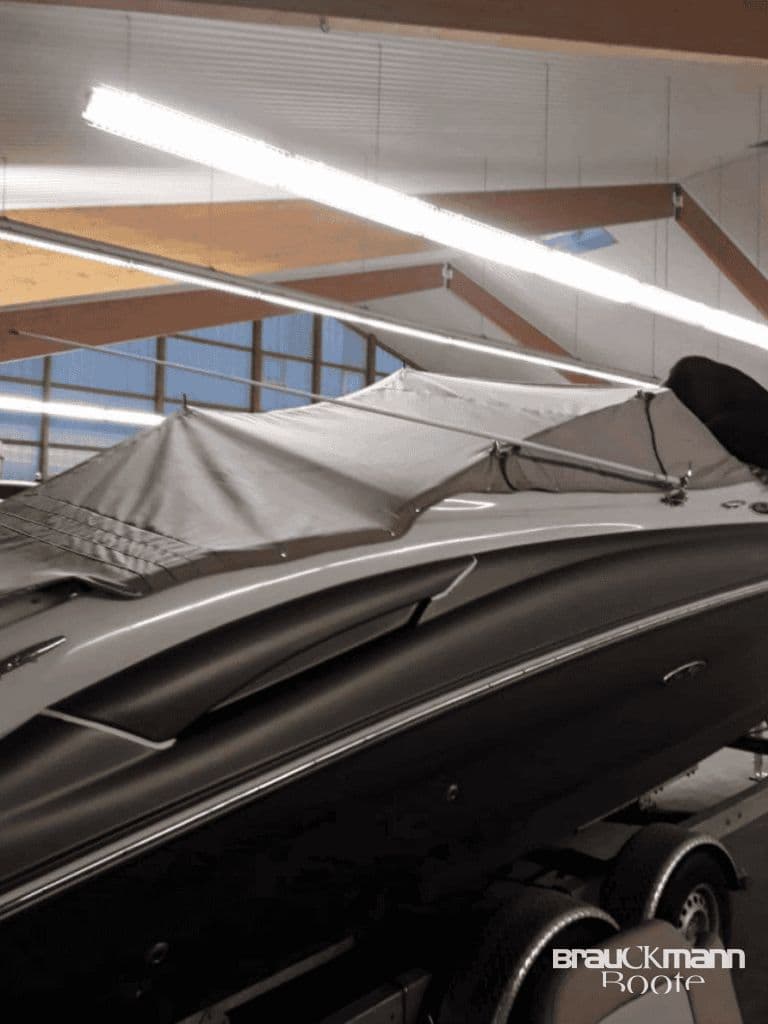 Sea Ray 270 Sundeck mit Investitionen ber 12000000 – Bild 4