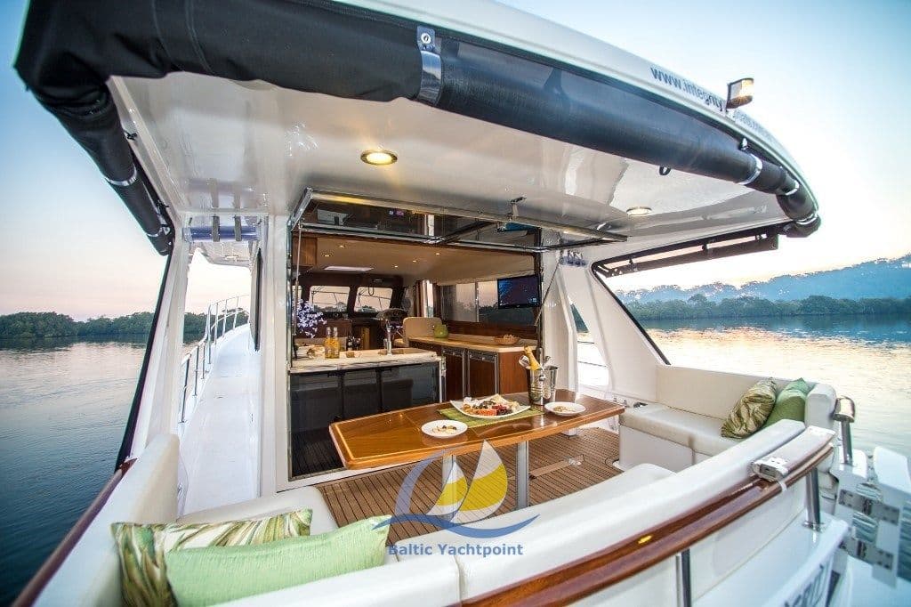 Integrity Motor Yachts Integrity 440 Sedan – Bild 8