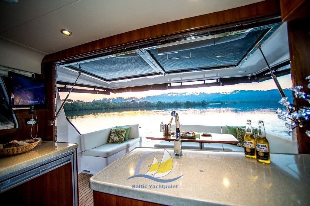 Integrity Motor Yachts Integrity 440 Sedan – Bild 6