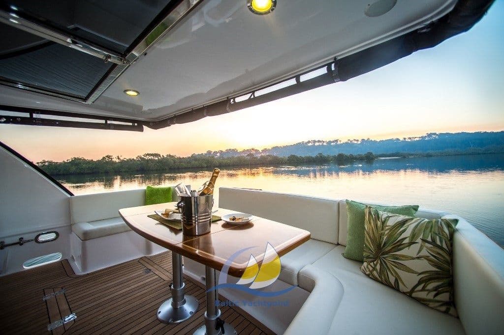 Integrity Motor Yachts Integrity 440 Sedan – Bild 5