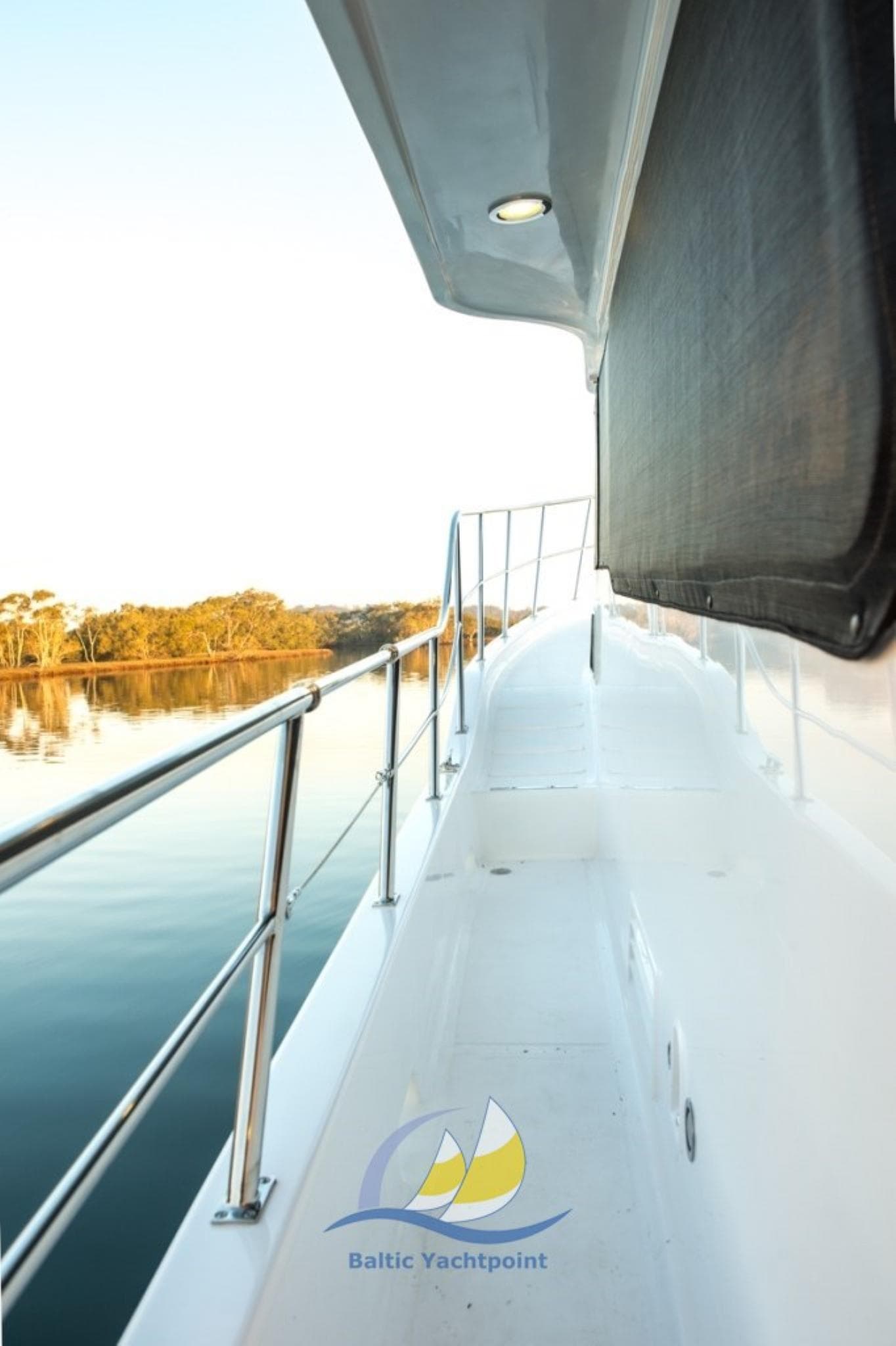 Integrity Motor Yachts Integrity 440 Sedan – Bild 3